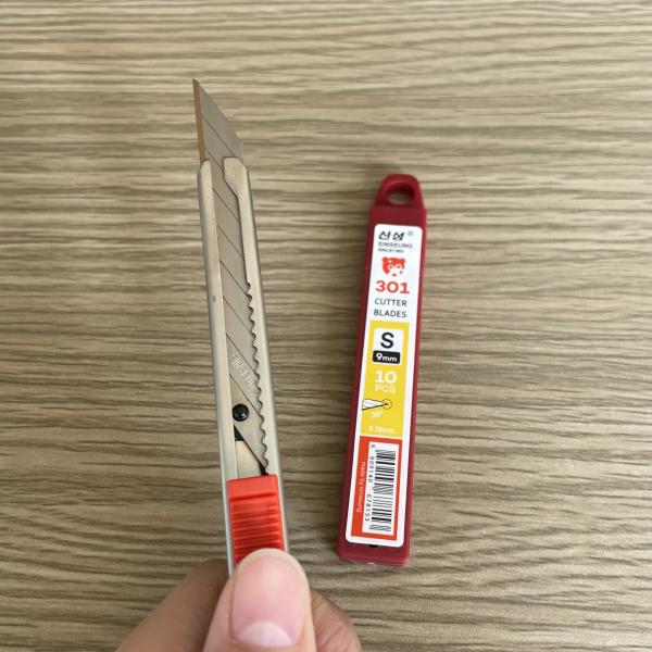 30° Tip Angle 9mm Cutter Carpet Knife Blade SK2 High Carbon Steel