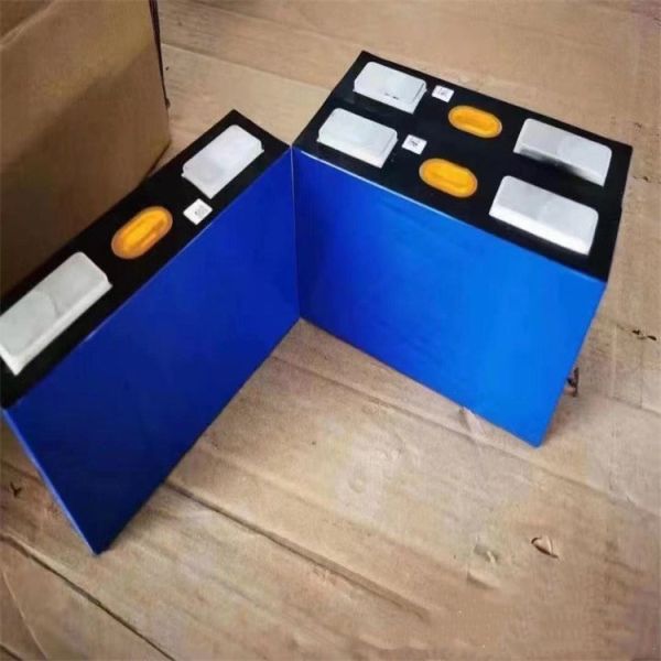Manufacturers Wholesale XingLong Brand Large Units Replace Battery Pack CATL 65AH LFP Anode ISO9001 CE Certified Three-way Power