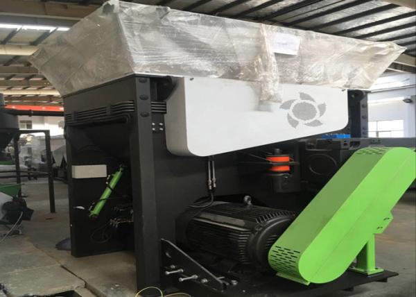 WPC Profile /  Board Plastic Recycling Extruder Machine 8 - 10mm Scraps