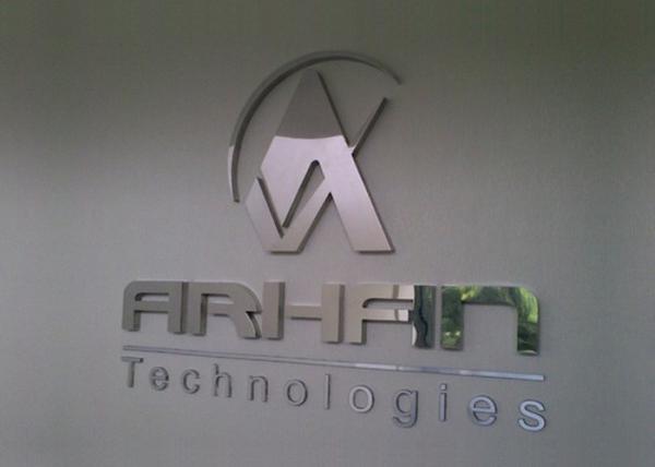 3D Logo Etched Stainless Steel Signs , Custom Metal Signs ISO9001 Certified