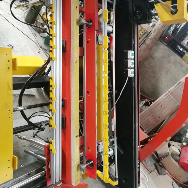 Паллет дешевого автоматического нормального размера CNC комбинированный пригвождая машину