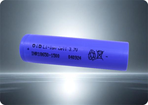 Poids léger 18650 1500 mAh Batterie 500 cycles 3,7 V Batterie rechargeable 20A