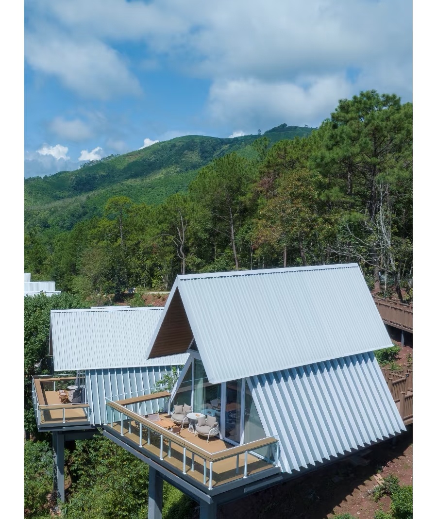 Factory Direct Sale Lightweight Luxury Modern Outdoor Living Steel Structure Modular Bathroom Hotel Yoncheng Wood Frame