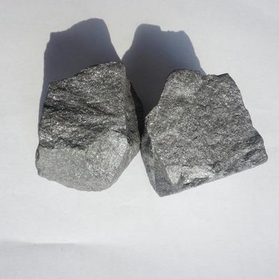 Alliage à faible teneur en carbone Ferro Silicium FeSi 72/45 pour la coulée de fer nodular