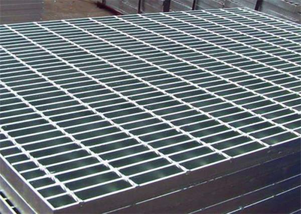 75mm-200mm pitch galvanized steel bar grating