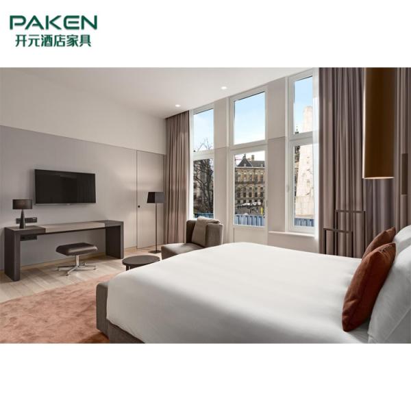 O hotel simples Ash Wood Full Size Bed da estrela ajusta-se