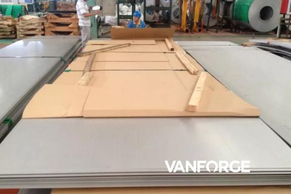 S690QL high yield structural steel plate