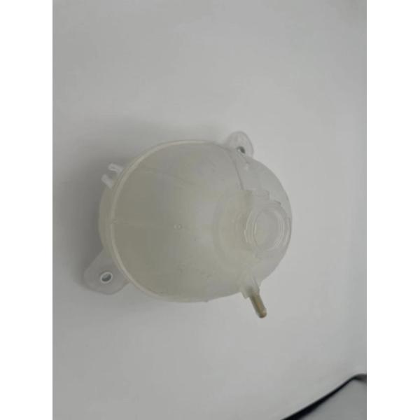 KX5 Sonata Auto Parts Engine Radiator Coolant Reservoir Overflow Expansion Tank Bottle