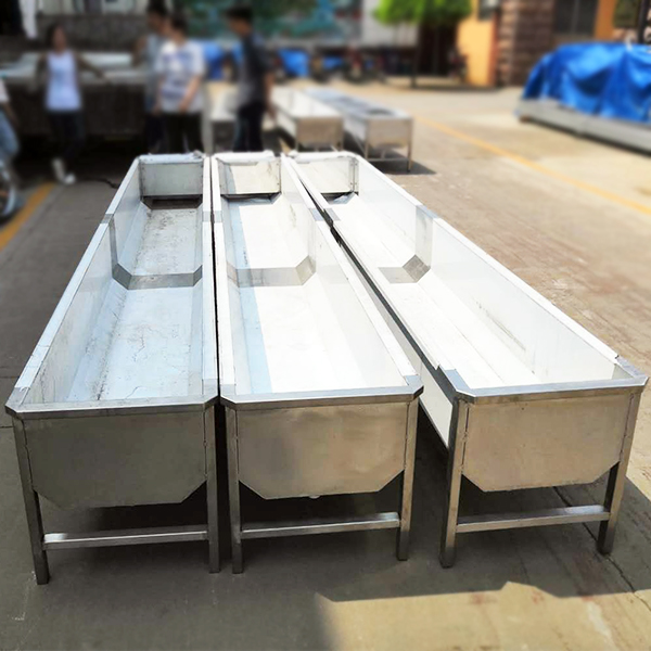 Ринв воды нержавеющей стали выпивая ринва 1.5KW 1m животный