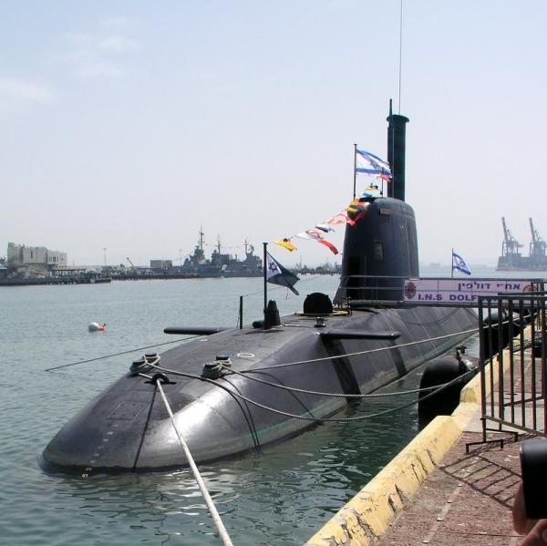 High Pressure Submarine Fenders Pneumatic Yokohama Fender For Ship Berthing