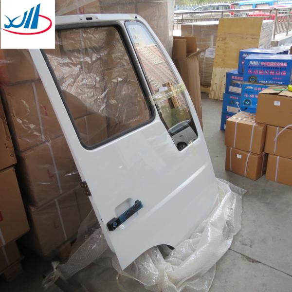 Top Quality truck spare parts Door Assembly AZ1632210001