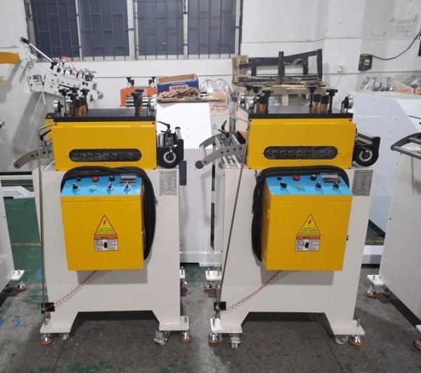 SML Adjustable Sheet Metal Leveling Machine 0.3-1.2mm Thick 16m/min Feeding Speed