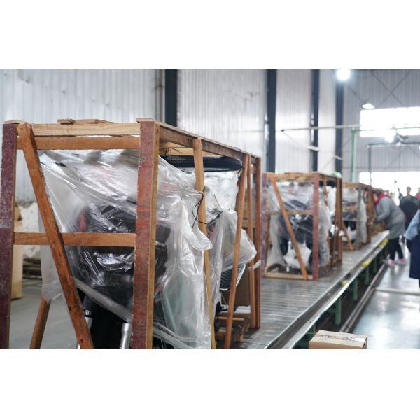 107cc Engine 4-Speed Semi-Automatic Lightweight 86kg Underbone Motorcycle for Urban Commuting