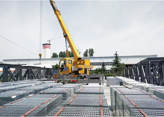 Heavy-Duty Customizable Anti-Corrosion Non-Slip Breathable Steel Grating Galvanized Steel Type