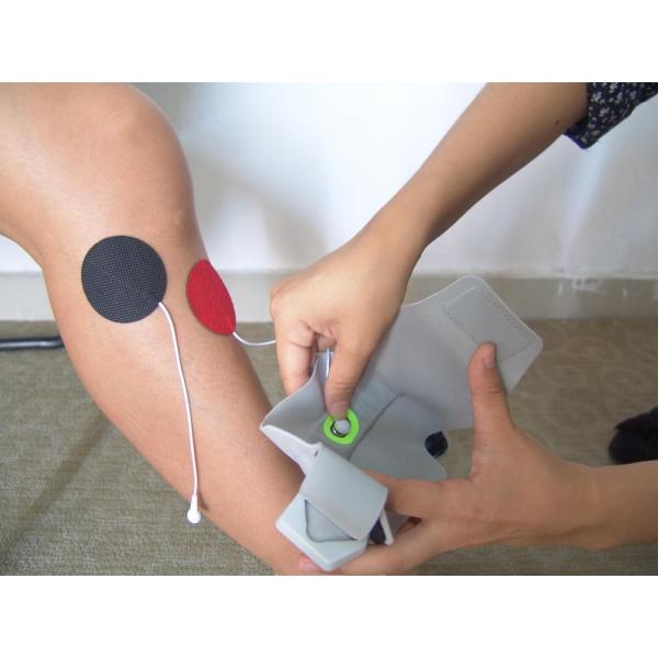 Light weight FES drop foot treatment stimulator for foot drop