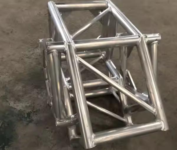 Heavy Load 6082 Aluminum Square Truss , Silver Trade Show Booth Truss