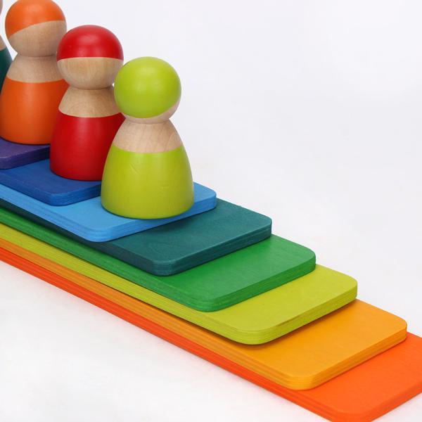 Blocs constitutifs en bois Toy Creative Educational d'arc-en-ciel de Brown 18cm