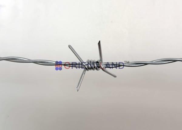 Arame farpado de alta resistência / arame farpado de cerca de 2,5 mm comprimento 250m