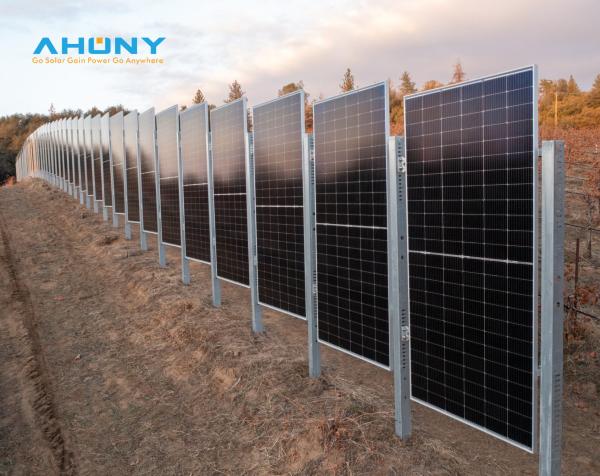 Kit de panneaux solaires bifaciaux verticaux pour clôture, pour jardin, arrière-cour, irrigation, étang, élevage de volailles, production d'énergie hors réseau