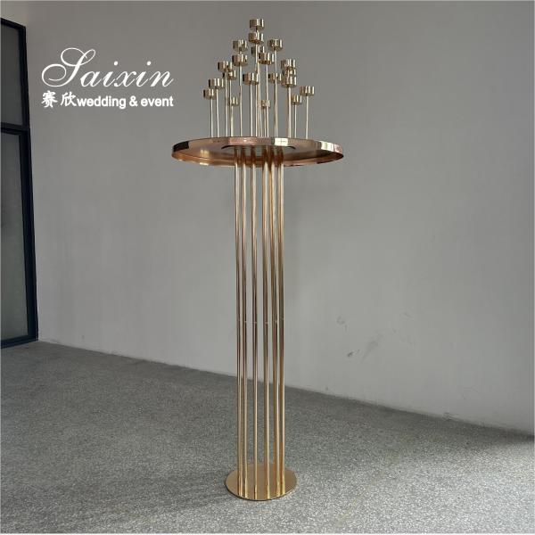 Decoração de piso de casamento Alto suporte de flores dourado com porta-velas central