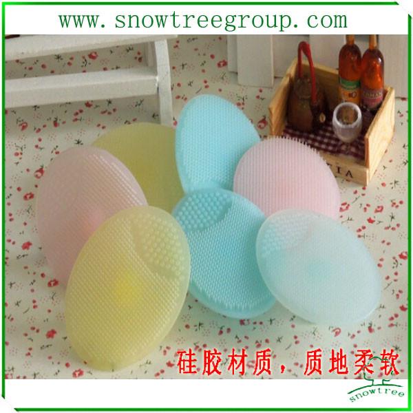 handle silicone face cleanser fit for adult or baby..