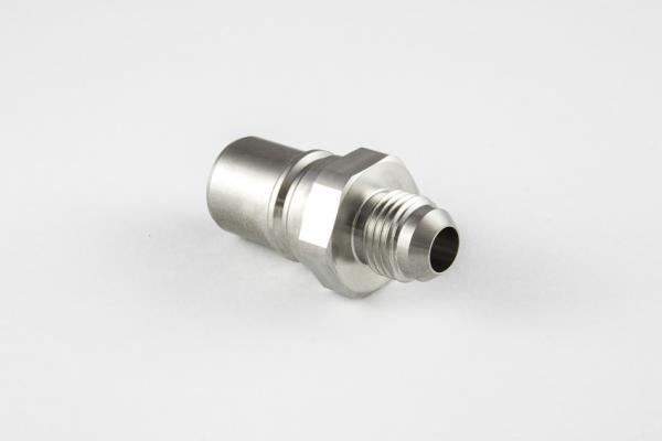 Micro precisão fazendo à máquina do Cnc que gerencie as peças de aço inoxidável do tanque de óleo do automóvel