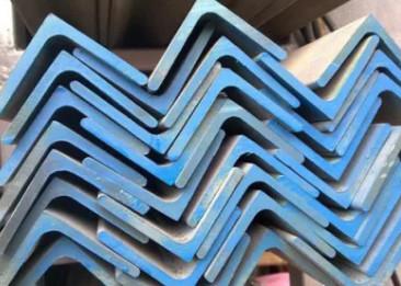 Ângulo de aço laminado a alta temperatura do MS Angle Bar 100X100X5 da construção de A36 SS400 Q235 Q345B
