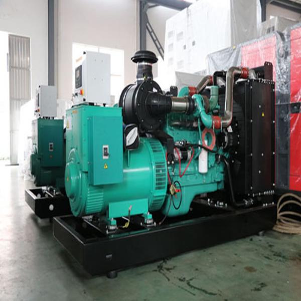 1400 KW Cummins Diesel Generator Set AC Three Phase Custom Color