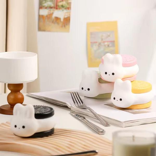 Usb Charging Cartoon Led Dimming Night Light 2w With 4 Color Options