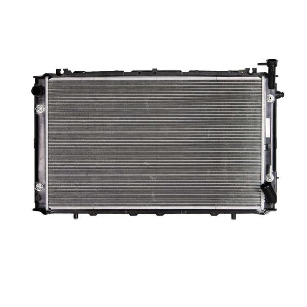 Diseño del sistema de refrigeración de automóviles Radiador de aluminio para Nissan PATROL 214101Y02A 1994-1997 año