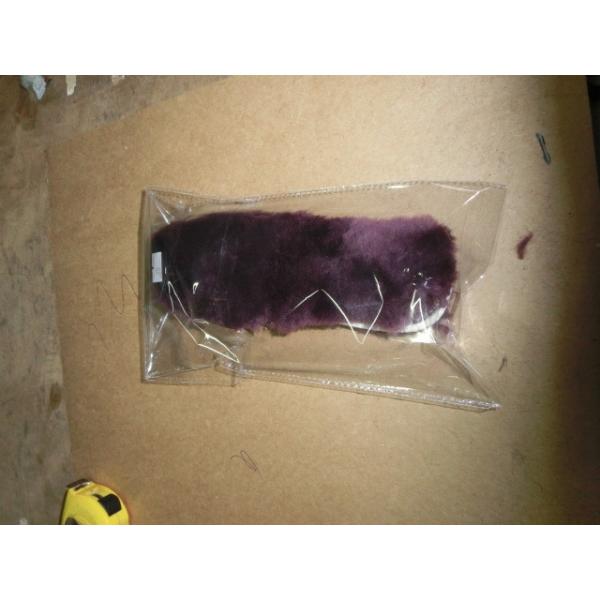 Des chaussures en laine d'agneau sur mesure