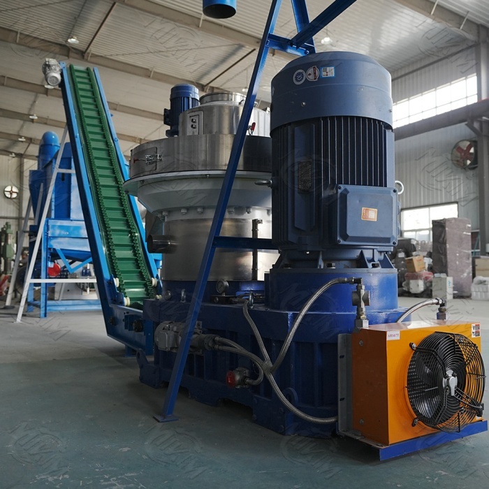 Sawdust Wood Pellet Mill Machine Crops Straw Bagasse Biomass 12mm