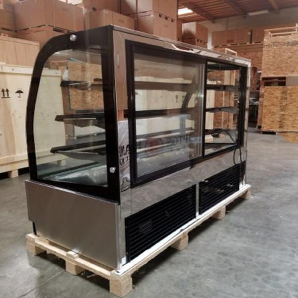 Refrigerated  cake display case for bakery shop with CE/ETL