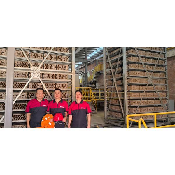 Máquinas de ladrillo fabricadas en China exportadas a Irak - 750TPD de capacidad garantizada