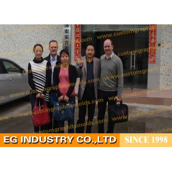 Fine Grain Anti Oxidation Custom Graphite Molds High Thermal Stability high purity 99.9% carbon
