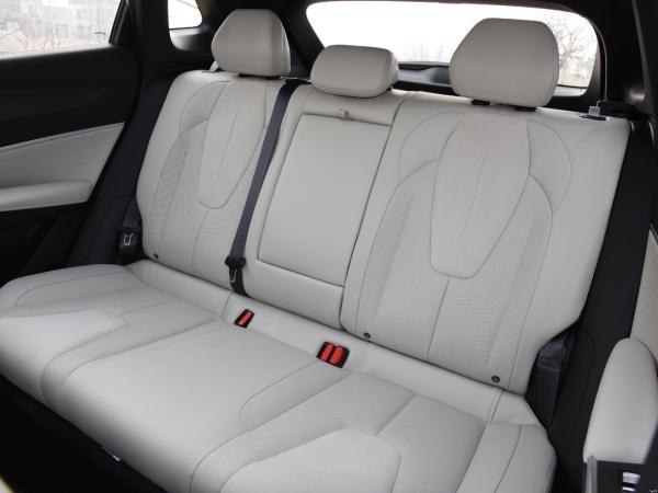 Geely Altas PRO Boyue Cool 1.5td Zhizun Tipo 2023 Preparação do SUV a gasolina Kg 1475