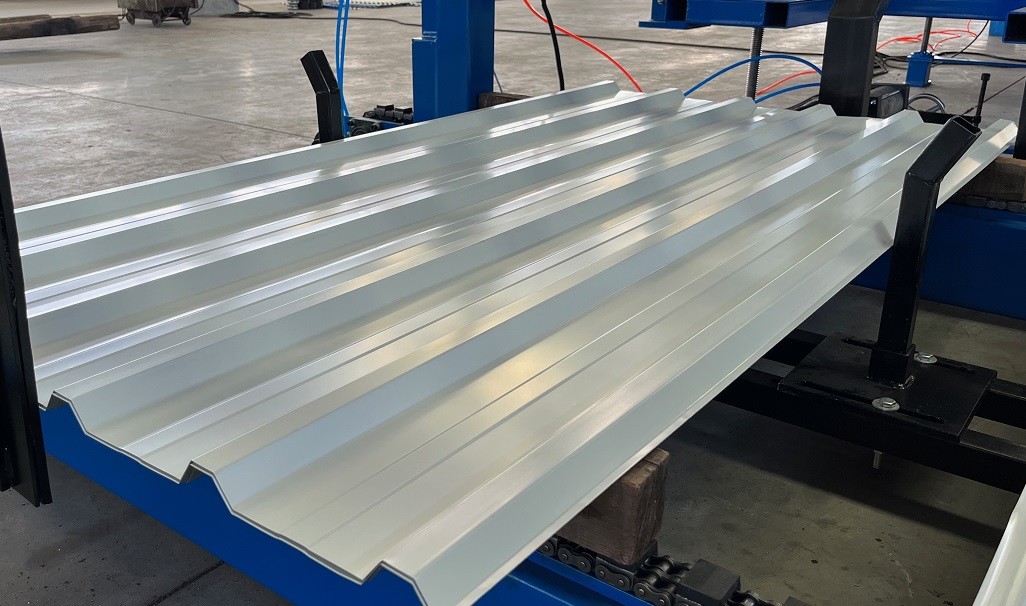 AZM150+/-20 PPGL RAL9003 Single White PPAL CS-B Гофрированные панели крыши Плитки цветные листы катушки предварительно окрашенная алюцинковая сталь