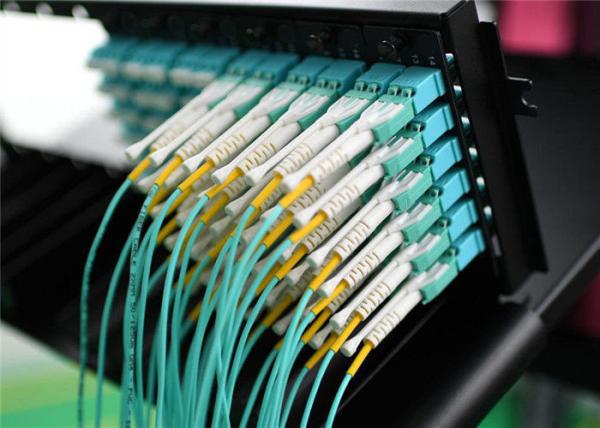 Polarity Switcha Uniboot LC - LC Duplex Fiber optic patch cables with  Pull Tab  Single Mode / OM1 / OM2 / OM3 3.0mm