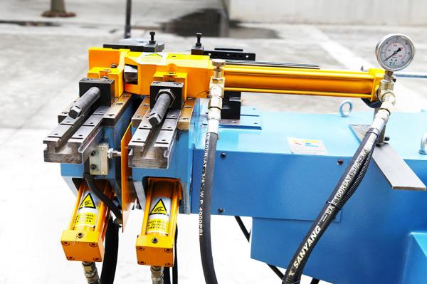 CNC 3D Tube Bending Machine 50x2mm For Air Conditioner Fridge Copper Aluminium Pipe 7000W