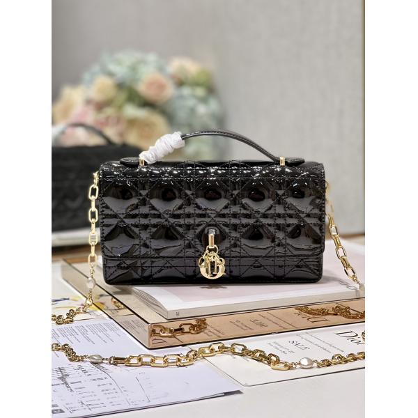 Branded Lady Dior Patent Clutch Small Pearl Black Flip Closure