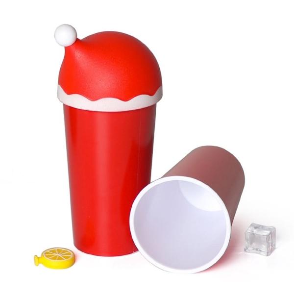Christmas Gift Giving 20oz Reusable Plastic Children Santa Hat Mug with Lids and Straws