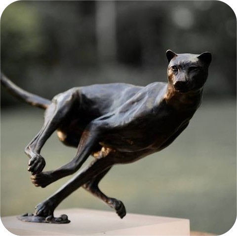 Life Size Bronze Deer Statue with Custom Animal Theme Figurine Cast Using Advanced Technique