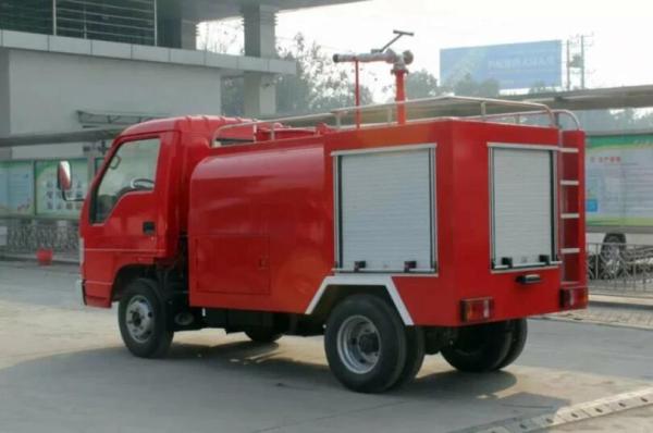 2m 2tons Water Tank Emergency Fire Truck 4×2 Diesel Fuel
