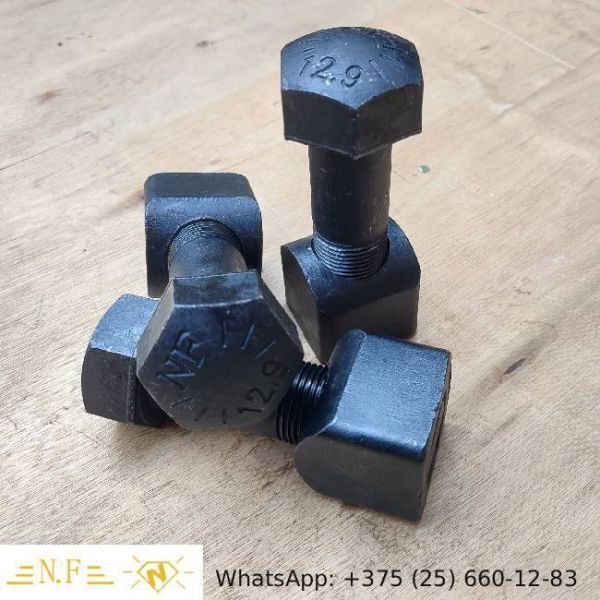M12 X 40mm Wheeled Excavator Countersunk Plough Bolts And Nut 800 762