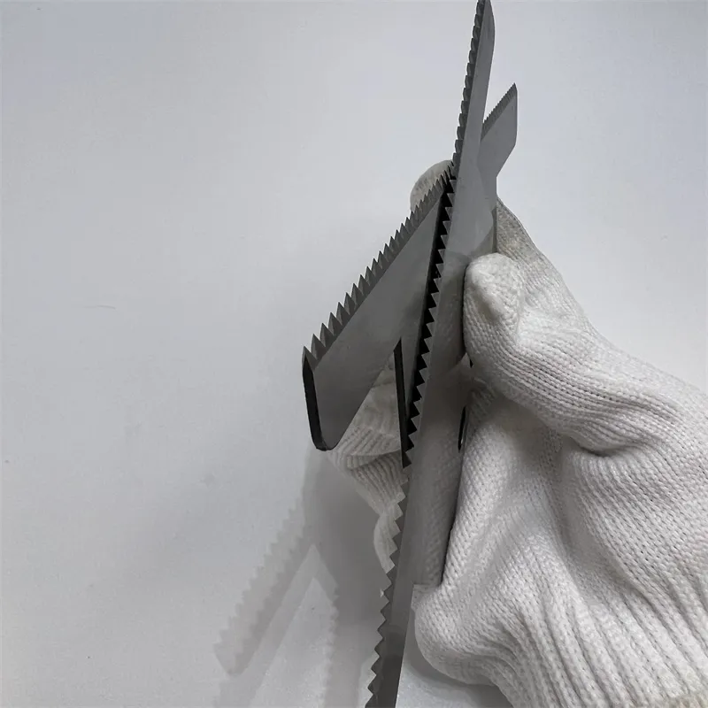 Plastic Paper Cutting Knives Teeth Cutting Blade Packaging Serrated Teeth Saw Blade