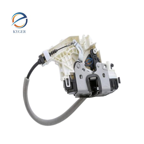 2047304235 High Quality Auto Parts Rear Right Door Lock Latch Actuator 204 730 42 35 for Mercedes-Benz W212 E200 E250 E260 E350