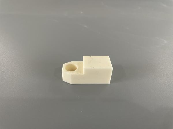 Insulating Alumina Al203 Special Shaped Beige Alumina Ceramic Block