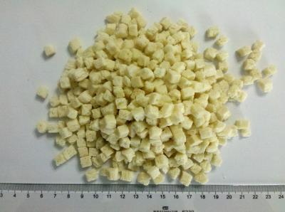 Cubos pequenos das côdeas de pão ralado brancas frescas lisas de Panko com os aditivos do açúcar/sal/óleo
