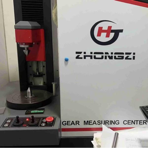 High Precision ISO 4-6 Grade Helical Reduction Gear with Customized Service for Pottery Machinery