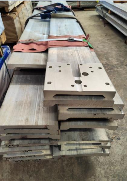 High Strength 7075 Extruded Aluminum Plate 280mm Wide Cradle Plate